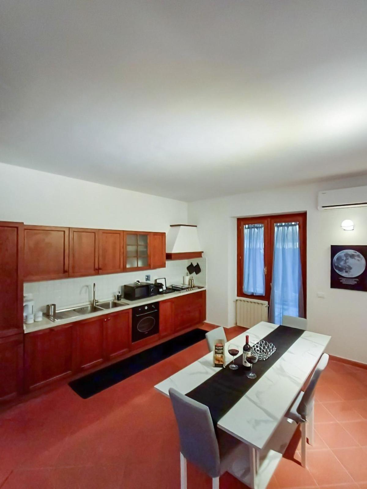 Apartamento Comodo Con 2 Giardini E Vasca Idromassaggio Florencia