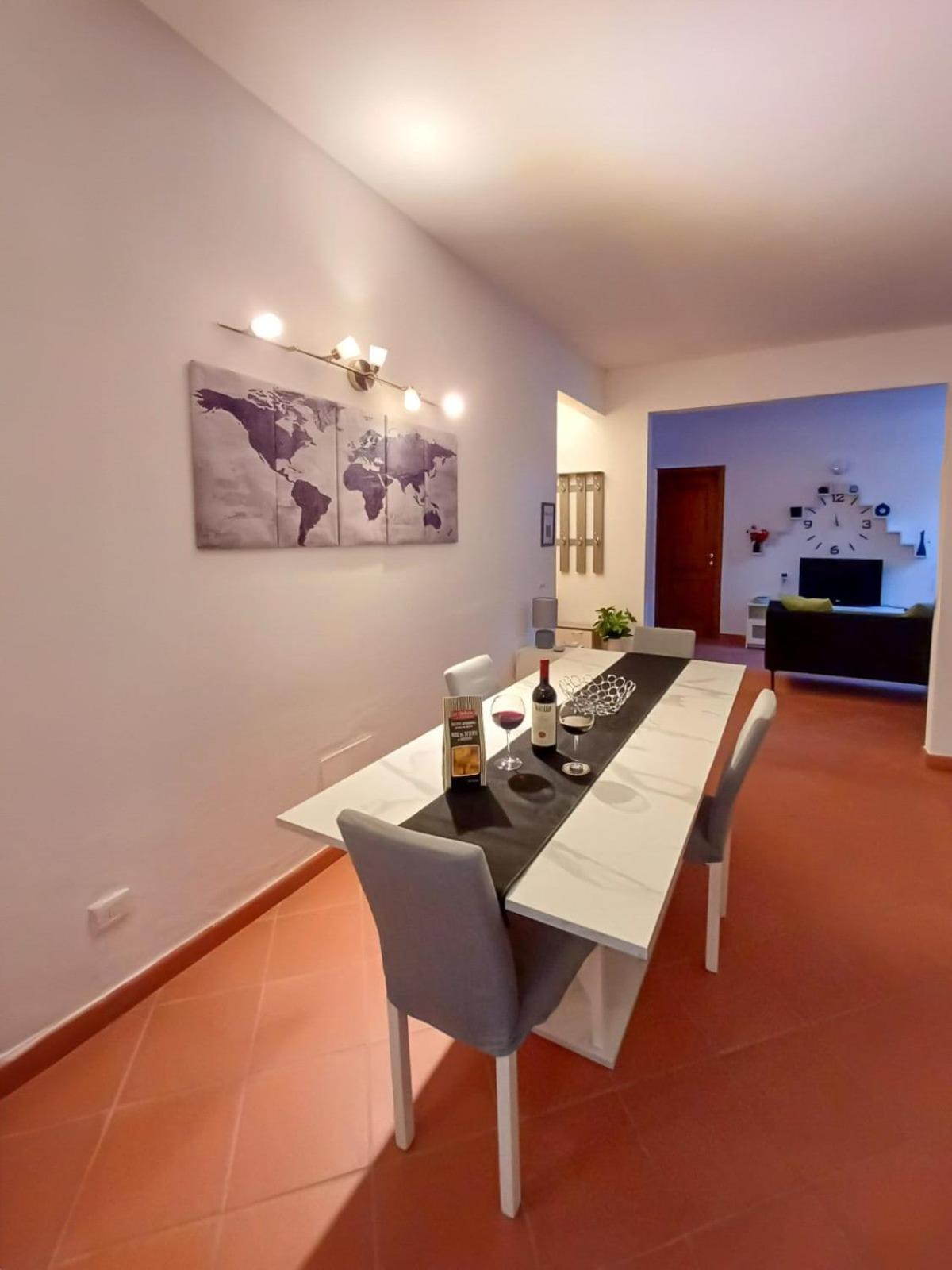 Apartamento Comodo Con 2 Giardini E Vasca Idromassaggio Florencia